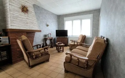 Maison À vendre 4 chambres 122 m²