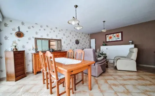 Appartement À vendre  1 chambre 62 m²