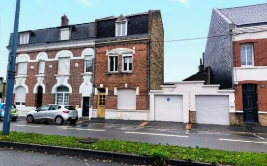 Maison À vendre 3 chambres 120 m²