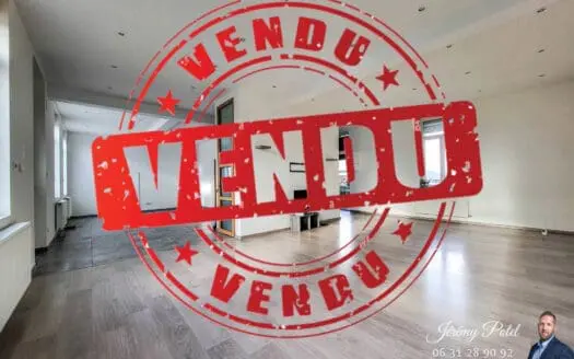 Maison À vendre 3 chambres 178 m²