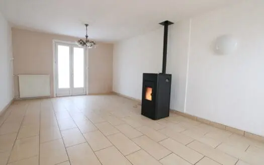 Maison À vendre 3 chambres 90 m²