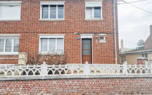 Maison À vendre 3 chambres 98 m²