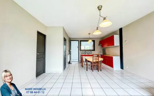 Maison À vendre 3 chambres 90 m²