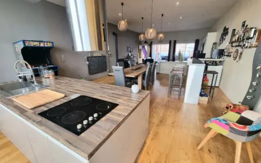 Maison À vendre 3 chambres 150 m²