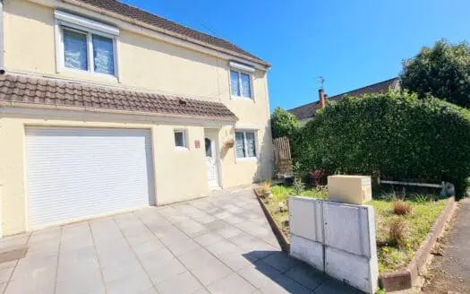 Maison À vendre 3 chambres 84 m²