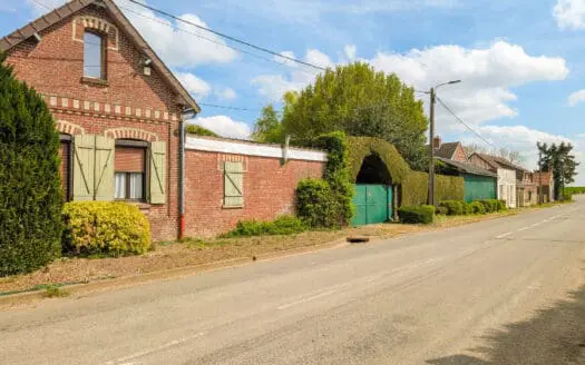 Maison À vendre 7 chambres 325 m²