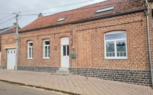 Maison À vendre 3 chambres 121 m²
