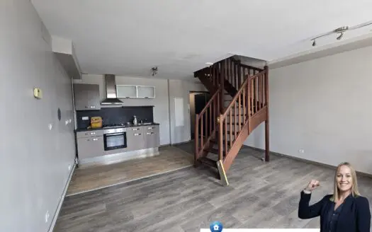 Maison À vendre  496 m²