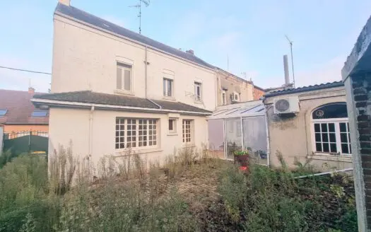 Maison À vendre 4 chambres 150 m²