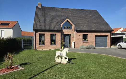 Maison À vendre  5 chambres 126 m²