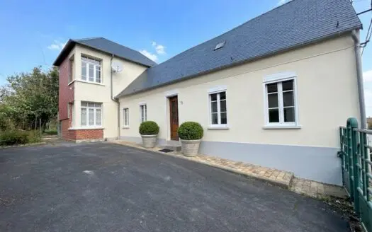 Maison À vendre 3 chambres 135 m²