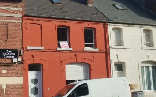 Maison À vendre  3 chambres 90 m²