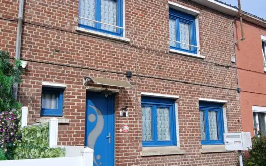 Maison À vendre 3 chambres 102 m²