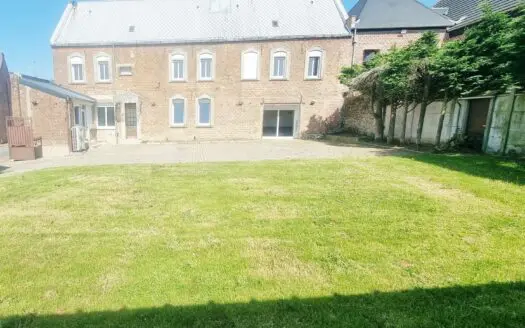 Maison À vendre 3 chambres 179 m²