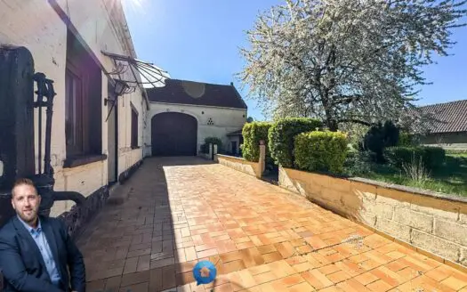 Maison À vendre  2 chambres 112 m²