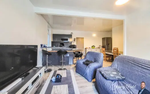 Maison À vendre  3 chambres 170 m²