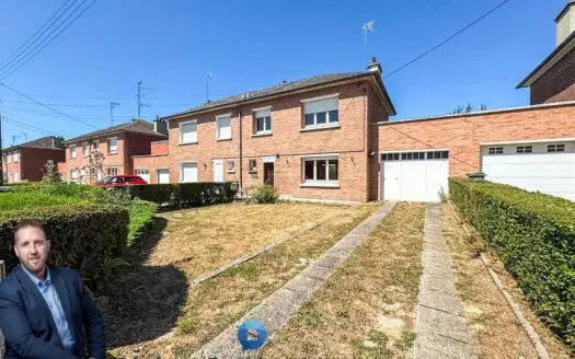 Maison À vendre  3 chambres 82 m²