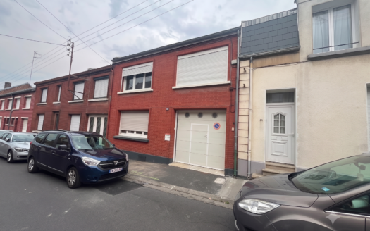 Maison À vendre  4 chambres 140 m²