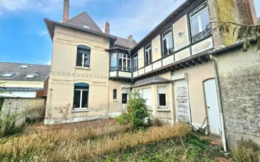 Maison À vendre 4 chambres 165 m²