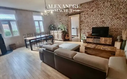 Maison À vendre 4 chambres 182 m²
