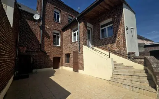 Maison À vendre 5 chambres 139 m²