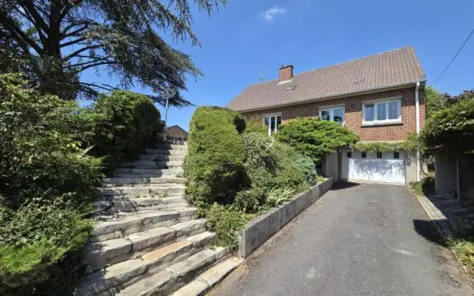 Maison À vendre  5 chambres 170 m²