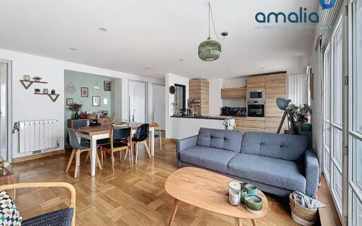 Appartement À vendre  2 chambres 71 m²
