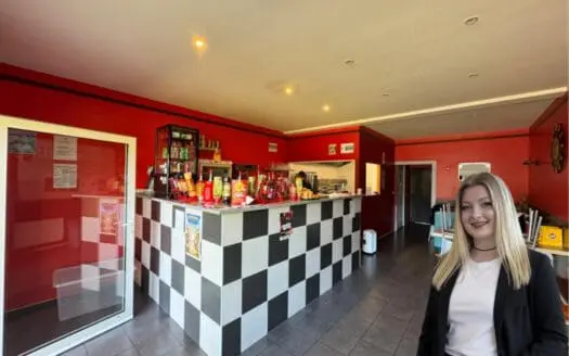Commerce À vendre 100 m²