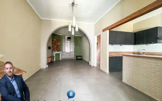 Maison À vendre  3 chambres 117 m²