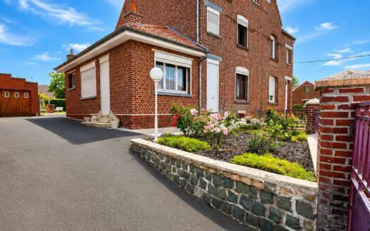 Maison À vendre  3 chambres 125 m²