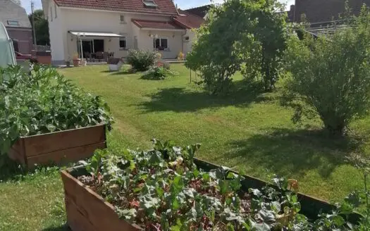 Maison À vendre  3 chambres 164 m²