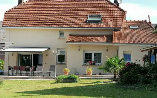 Maison À vendre  3 chambres 164 m²