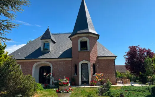 Maison À vendre  3 chambres 171 m²