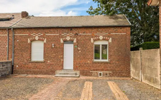 Maison À vendre 3 chambres 7325 m²