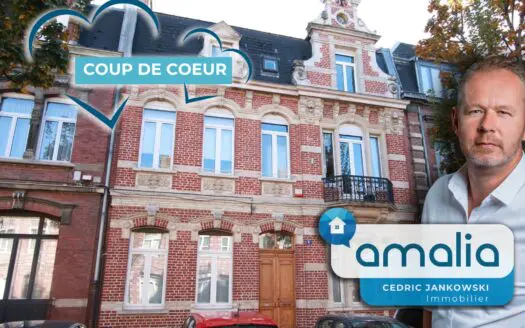Maison À vendre 5 chambres 270 m²