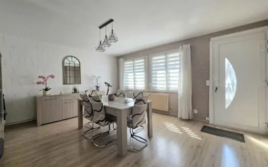 Maison À vendre  4 chambres 108 m²