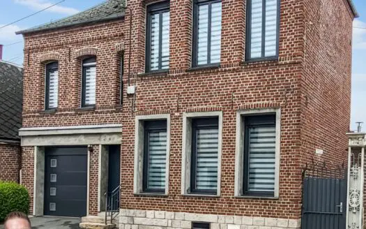 Maison À vendre 4 chambres 144 m²