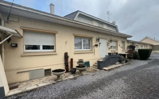 Maison À vendre  2 chambres 109 m²