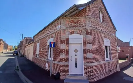 Maison À vendre  3 chambres 101 m²
