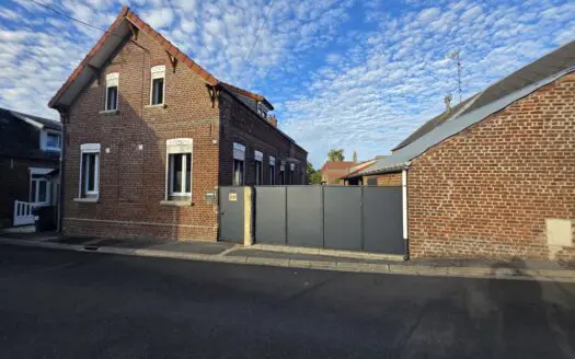 Maison À vendre  3 chambres 112 m²