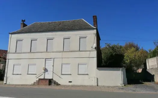 Maison À vendre  3 chambres 160 m²