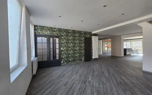 Maison À vendre  5 chambres 190 m²