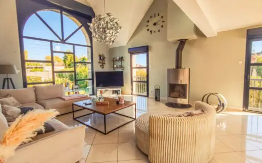 Maison À vendre 7 chambres 301 m²